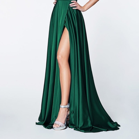 NEW Emerald V-Neckline Bridesmaid PROM PARTY EVENING FORMAL Long Dress GOWN 7472 - Picture 3 of 5